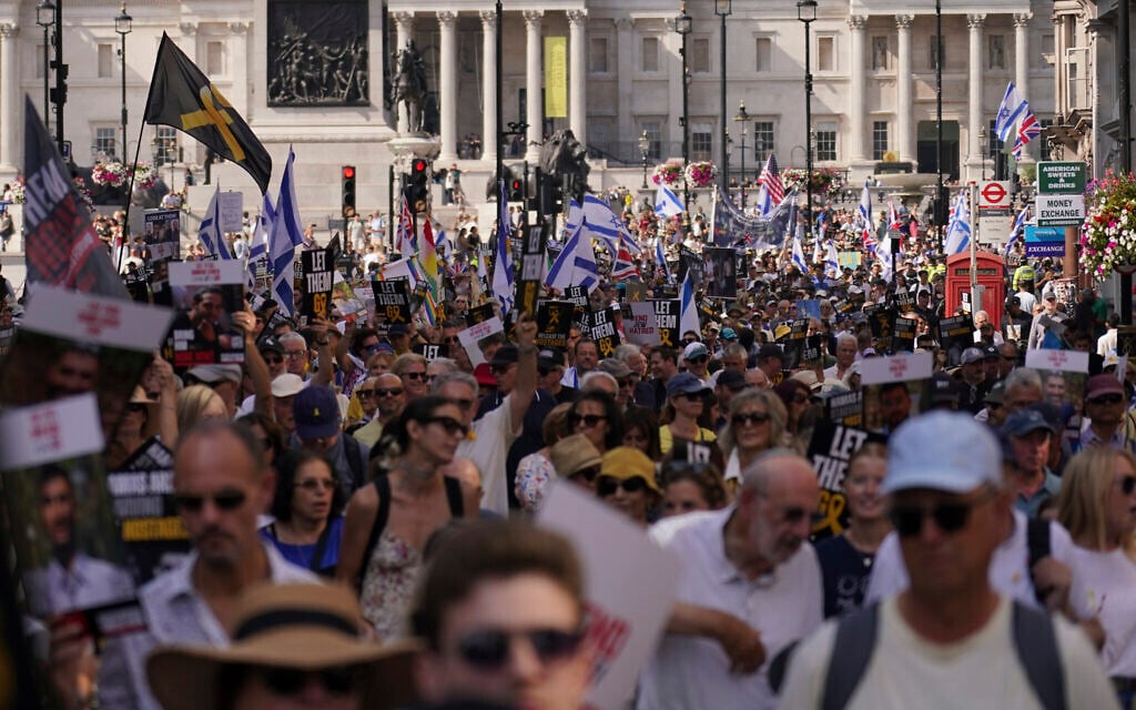 Hundreds march in London for hostages, against UK recognizing a Palestinian state