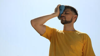 How extreme heat disrupts brain function, changes our behavior