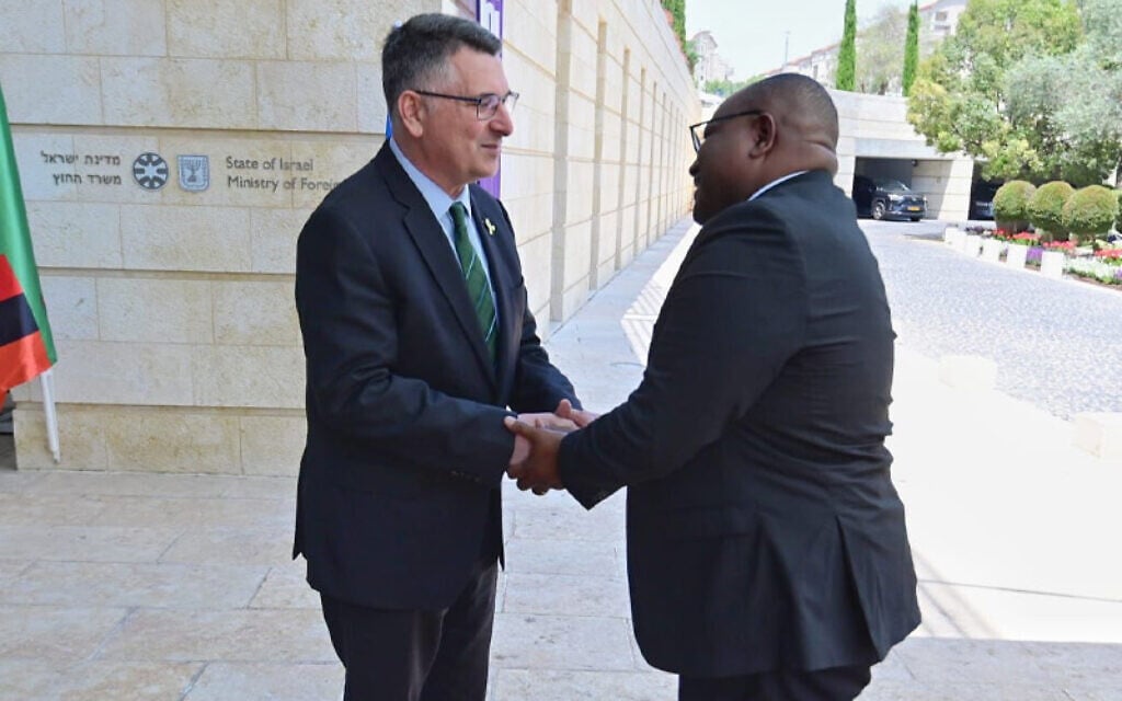 Foreign Minister departs for Zambia to inaugurate new embassy