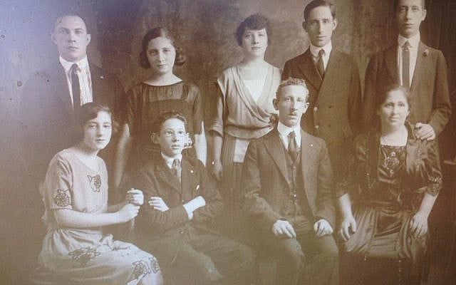 Jonathan H. Schwartz | Confronting Hungary’s Holocaust-Era Cultural Theft
