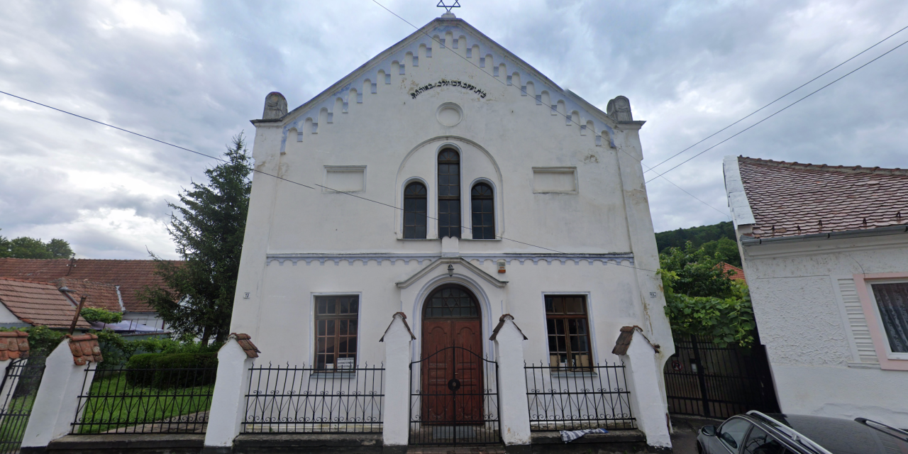 After a contentious election, Romania’s few Jews remain on guard against antisemitism