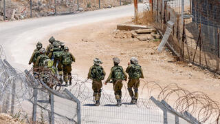 Old Syrian grenade explodes on Mount Hermon, injuring 4 soldiers