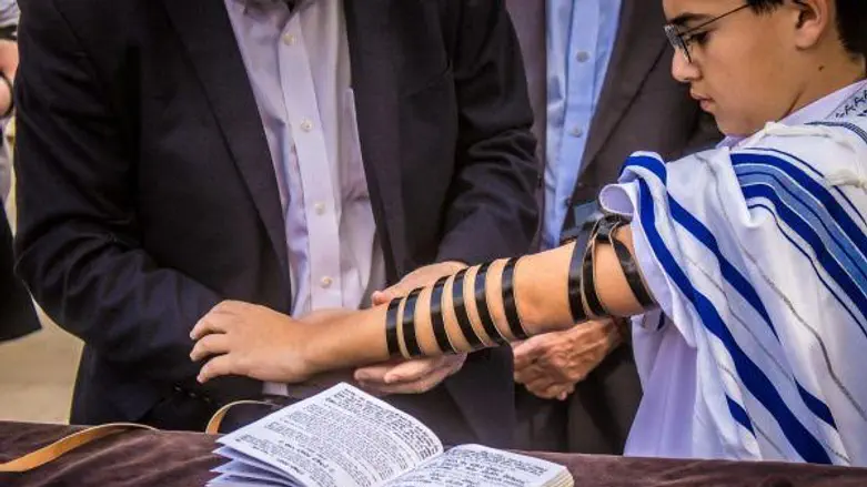 From battlefield to blessing: Israel’s tefillin revolution