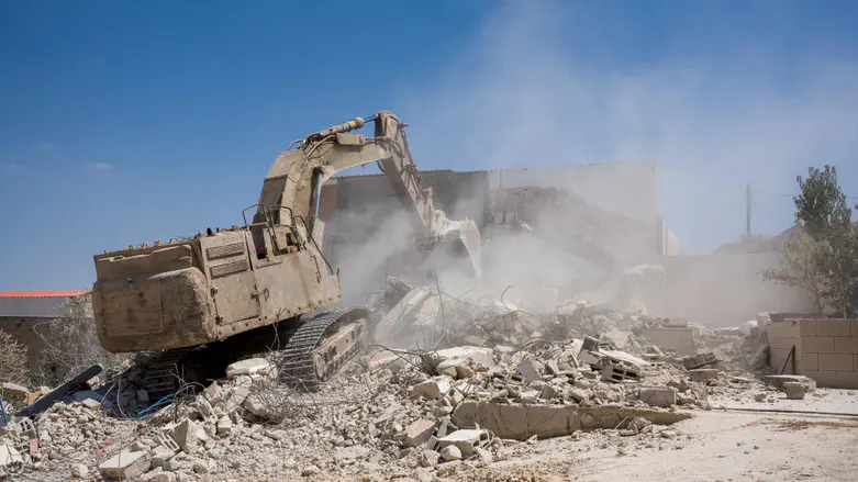IDF destroys homes of two terrorists who murdered Yehonatan Deutsch