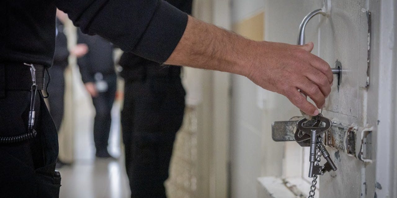 High Court majority rules: Israel Prison Service fails to provide adequate nutrition to prisoners