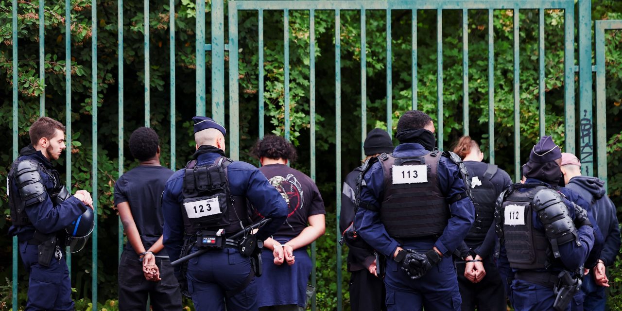 Foreign nationals placed pig heads outside Paris mosques, prosecutor says