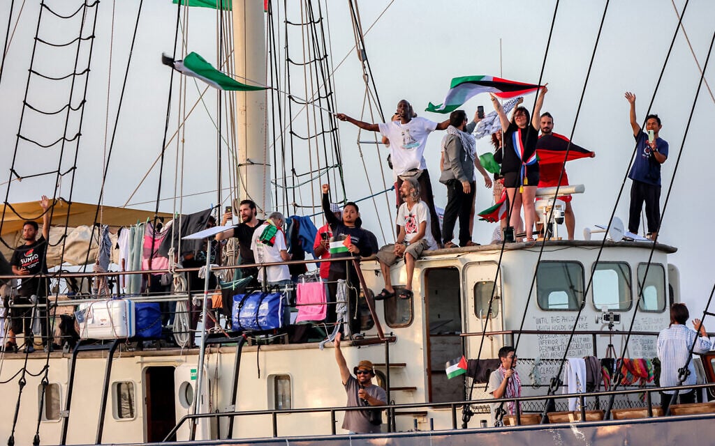 A new Gaza flotilla is on its way; does Israel have the legal right to intercept it?