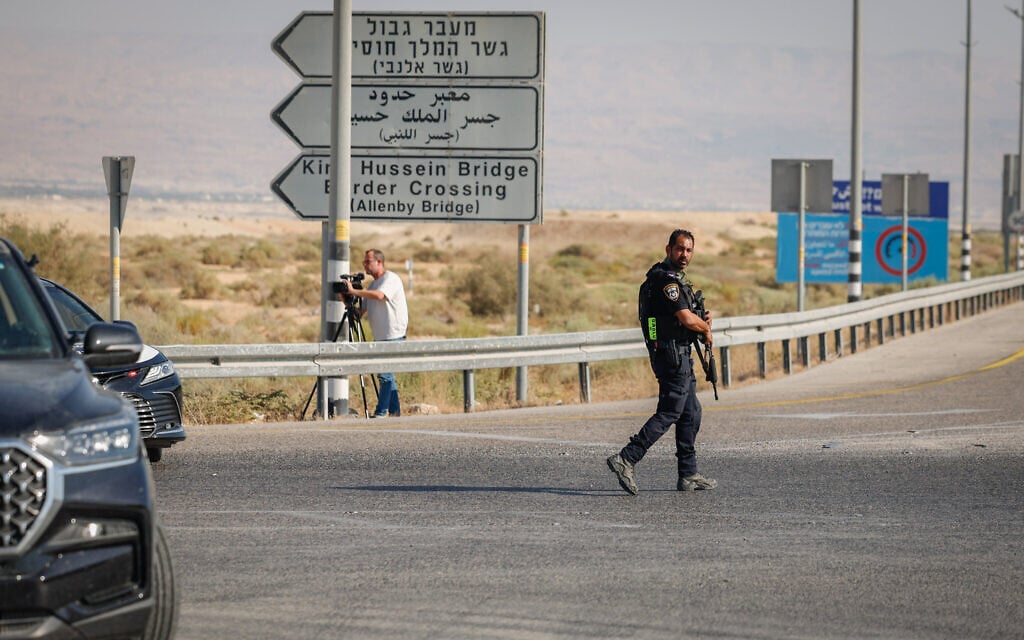 Jordan opens West Bank crossing three days after attack, then Israel shuts it again