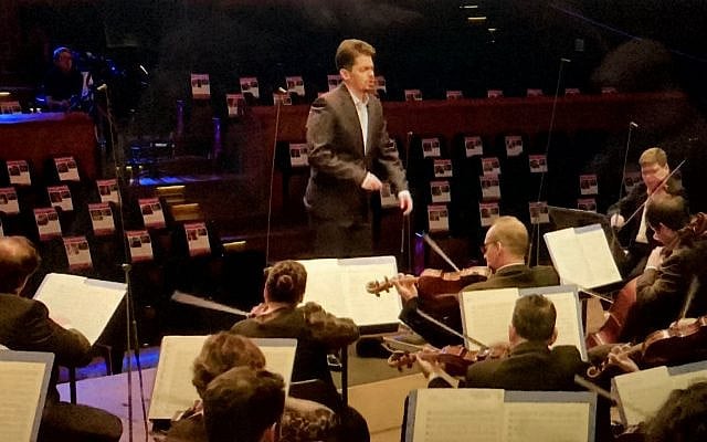 Inna Rogatchi | The Tunes of Flanders: Resound of the 1940s