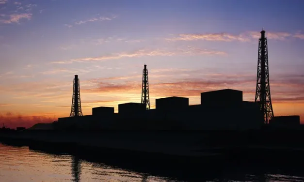 Russia helping Iran build eight nuclear power plants