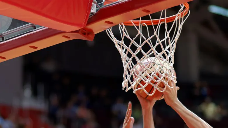 Watch: Hatikva in Brooklyn as Nets host Hapoel Jerusalem