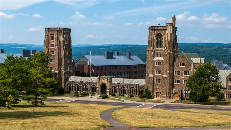 Cornell paper pulls image comparing Jews to Nazis