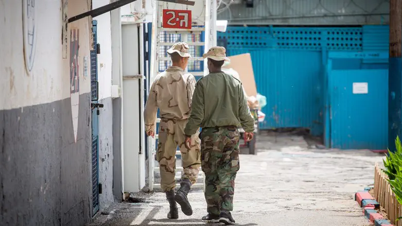 Haredi draft dodgers complain about detention conditions