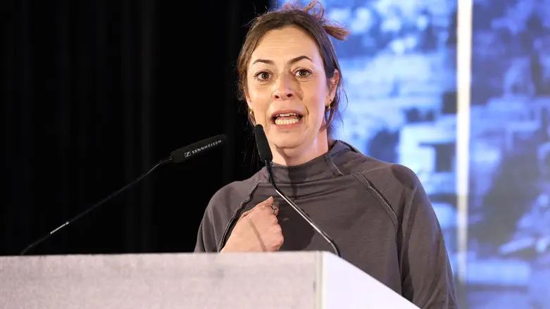 Fallen soldier’s sister: ‘This is the last battle’