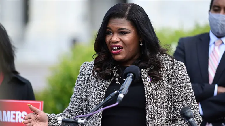 Squad member Cori Bush launches comeback bid, blames AIPAC for 2024 defeat
