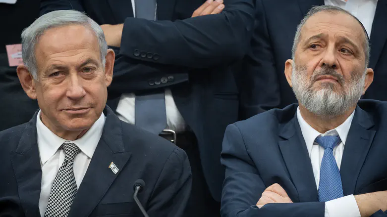Shas declares resignations over delay in draft law