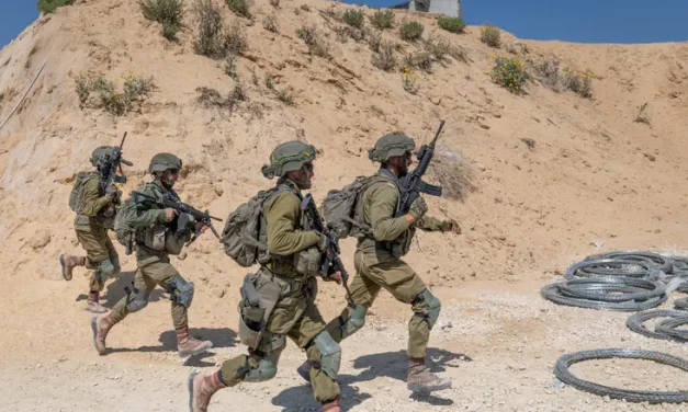 For the first time: Regular haredi brigade soldiers enter Gaza