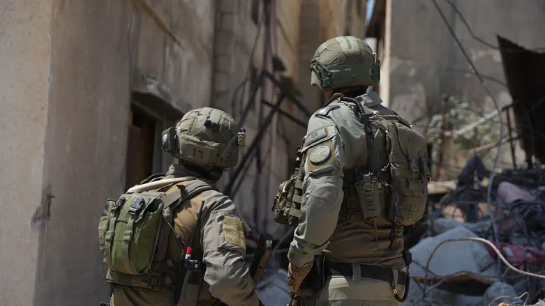 Two terrorists arrested in Balata camp and Nablus