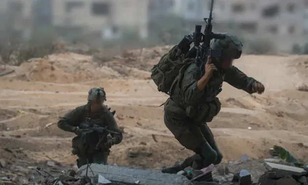 Hostages’ families from the Tikva Forum: Don’t stop the fighting in Gaza