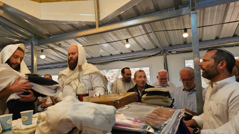 Hours After The Deal: Hostage’s family holds brit mila ceremony