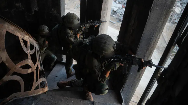 Watch: IDF troops operate on new ceasefire lines in Gaza