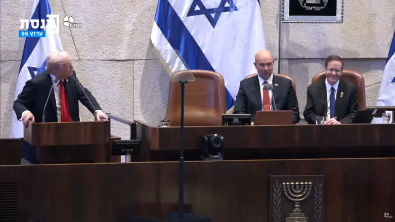 Following disruption of Trump’s speech: Call for action against MKs Cassif and Odeh