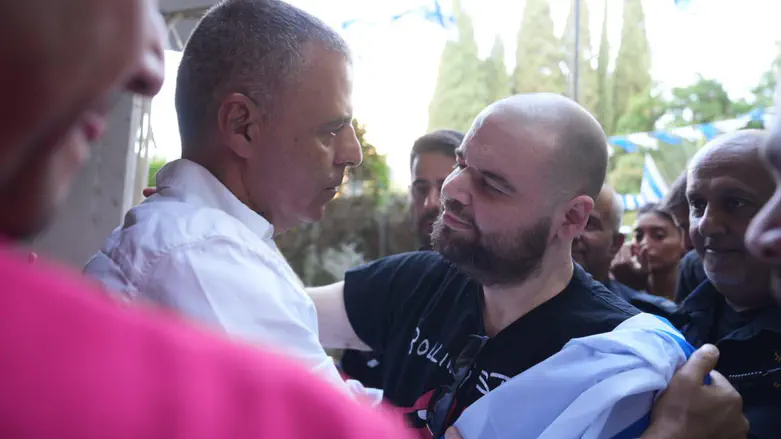 After 2 years in captivity: A heartfelt welcome for Itamar Horn’s return home