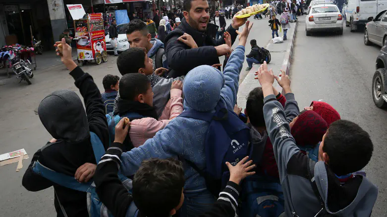 Mr. President: Hamas is not like the Mafia