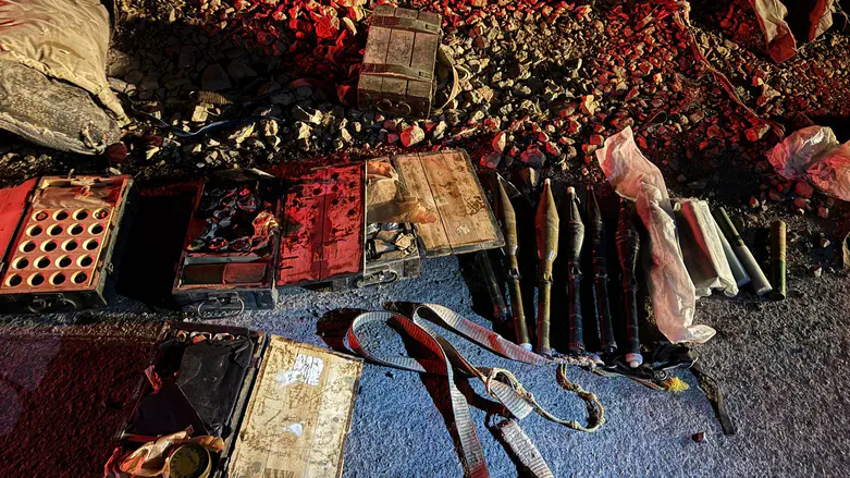 IDF thwarts weapons smuggling on Mount Hermon