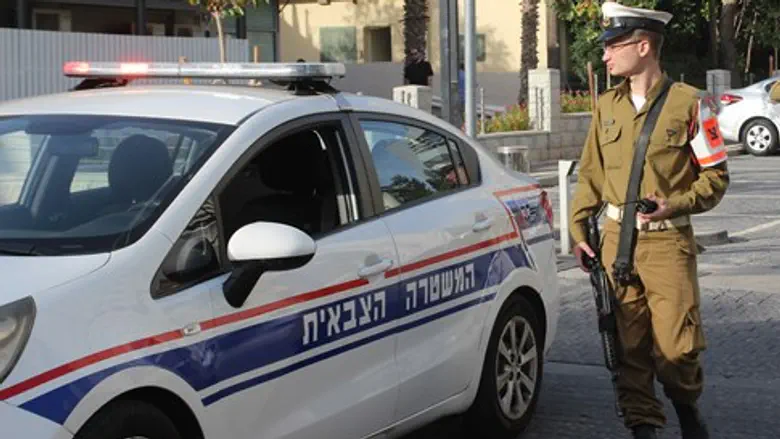 Two haredi draft dodgers arrested in Ramla