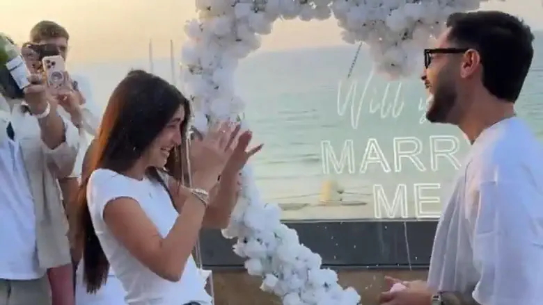 ‘She said yes!’ Freed hostage Eliya Cohen fulfills promise to propose
