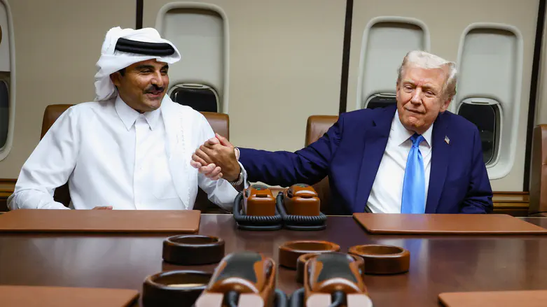Trump meets Qatari leaders on Air Force One, hails ‘real peace’ in Middle East