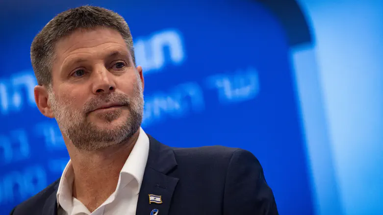Smotrich vs. Rabbi Yosef: ‘He is disgracing himself, profaning God’s name’