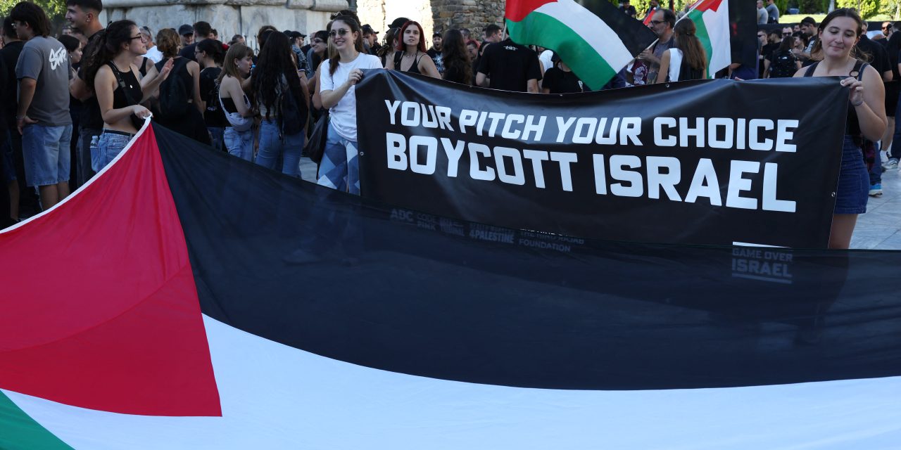 With Maccabi, Disturbed events, Europe shows submission to the mob – comment