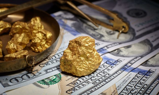 US Dollar Drops 50% Against Gold Since 2021
