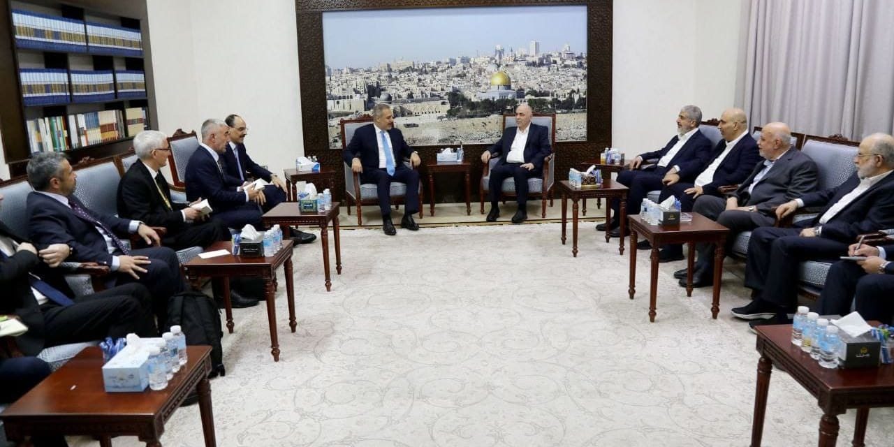 Hamas leaders meet with Turkish intelligence, foreign ministers in Doha, group says