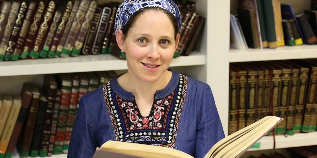 Professional advancement in Halacha: Why women should be allowed to take official exams – opinion