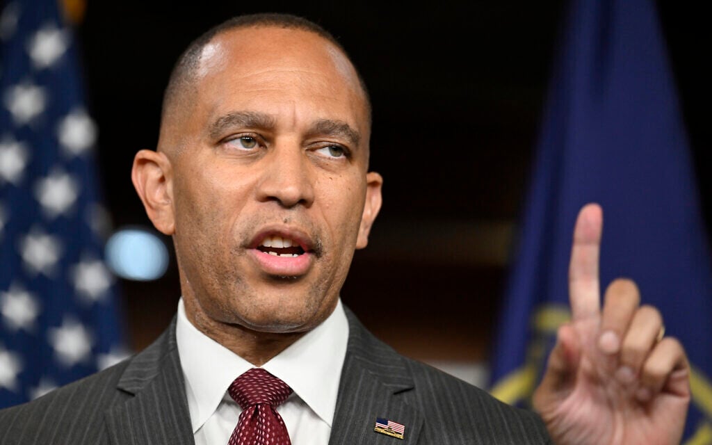 House Dems leader Jeffries endorses Mamdani, after criticism of anti-Israel rhetoric