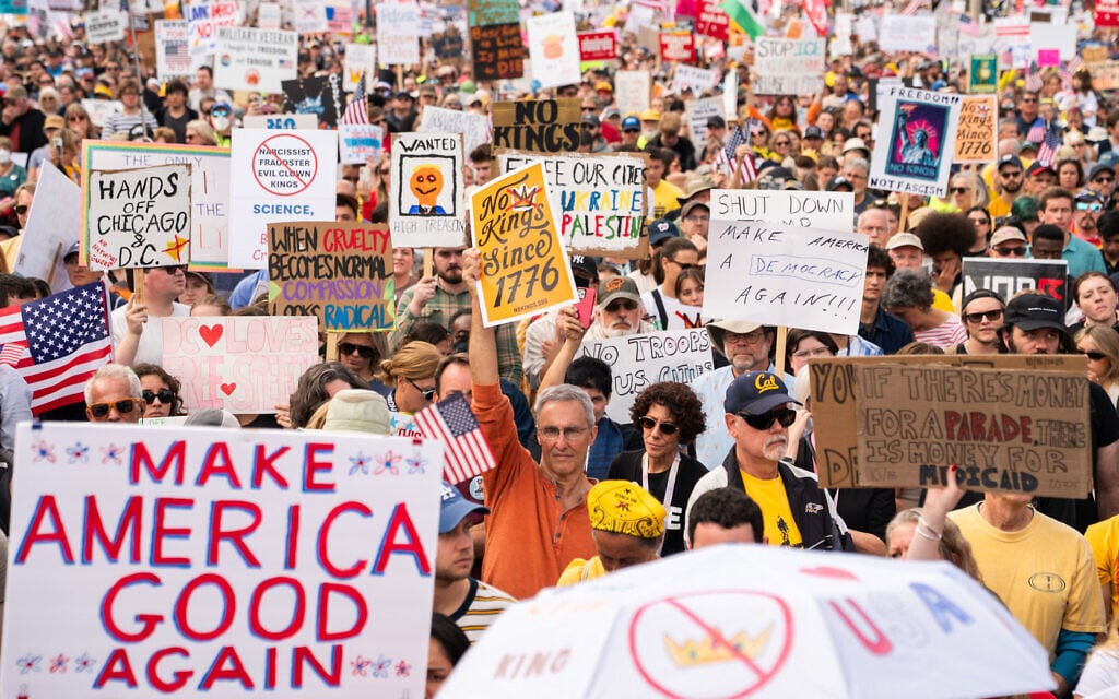 Thousands of ‘No Kings’ protest rallies held across US, drawing mockery from Trump