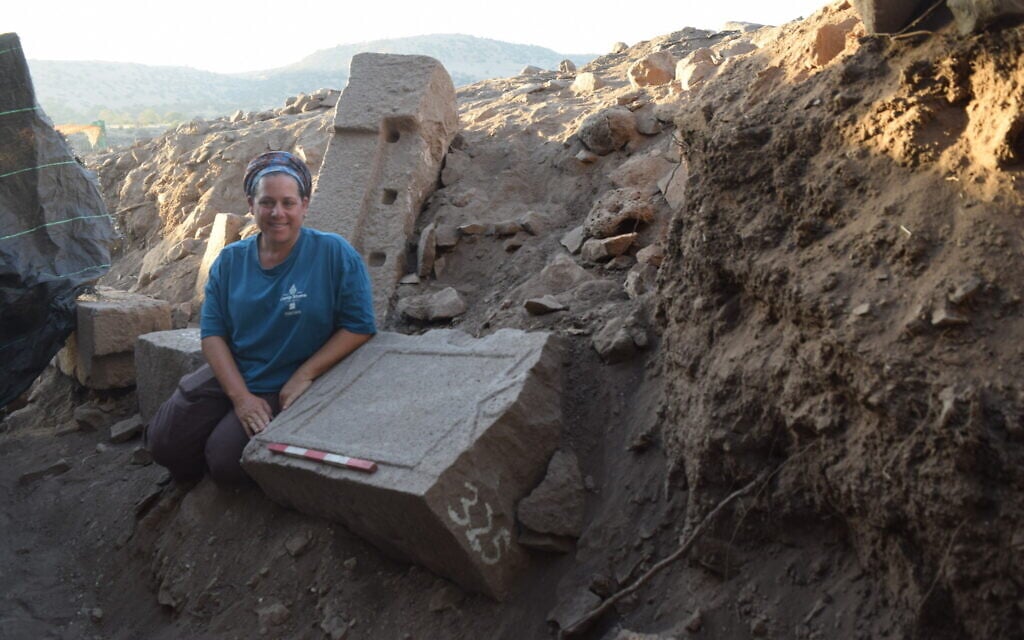 Archaeologists unearth 1,500-year-old synagogue below abandoned Syrian village in Golan
