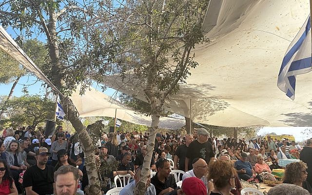 Orna Raz | The Funeral Of Yossi Sharabi In Be’eri