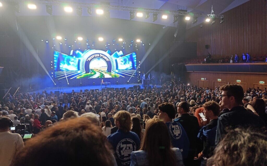 World Zionist Congress devolves into chaos after Yair Netanyahu tapped for key role