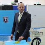 Haredi mob breaks into Beit Shemesh mayor’s home in second attack this year