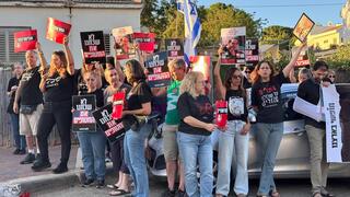 ‘You left our loved ones behind’: Israelis protest outside ministers’ homes on Oct. 7 anniversary