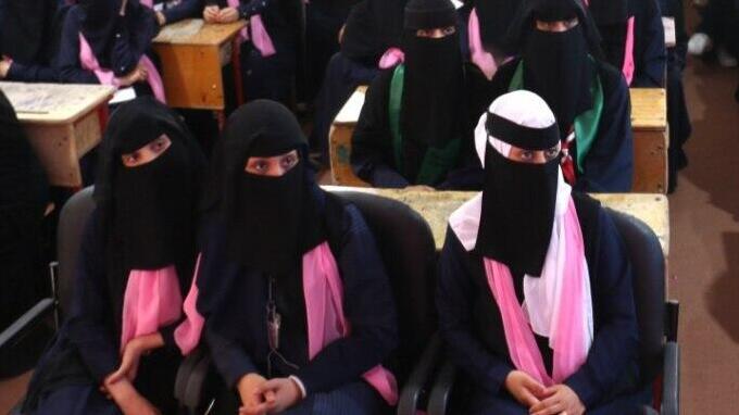 With pink scarves and hijabs, Arab women unite to fight breast cancer across the Middle East