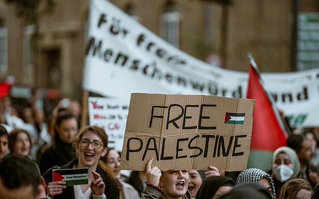 Domicela Heijmeriks | Free Palestine – Just Not Right Now