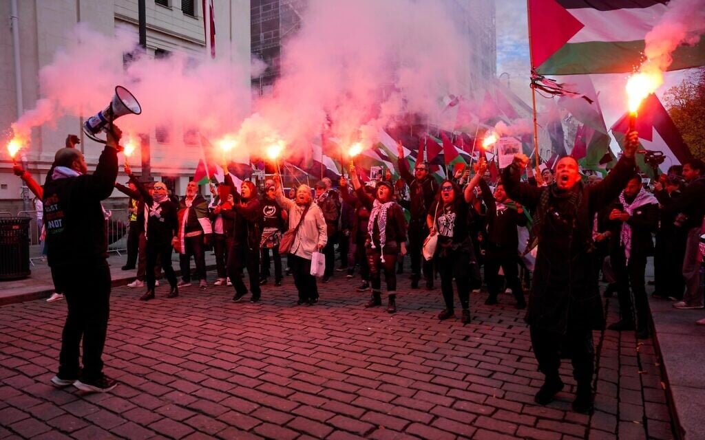 Norway pummels Israel in World Cup qualifier marred by hostility in stadium and outside