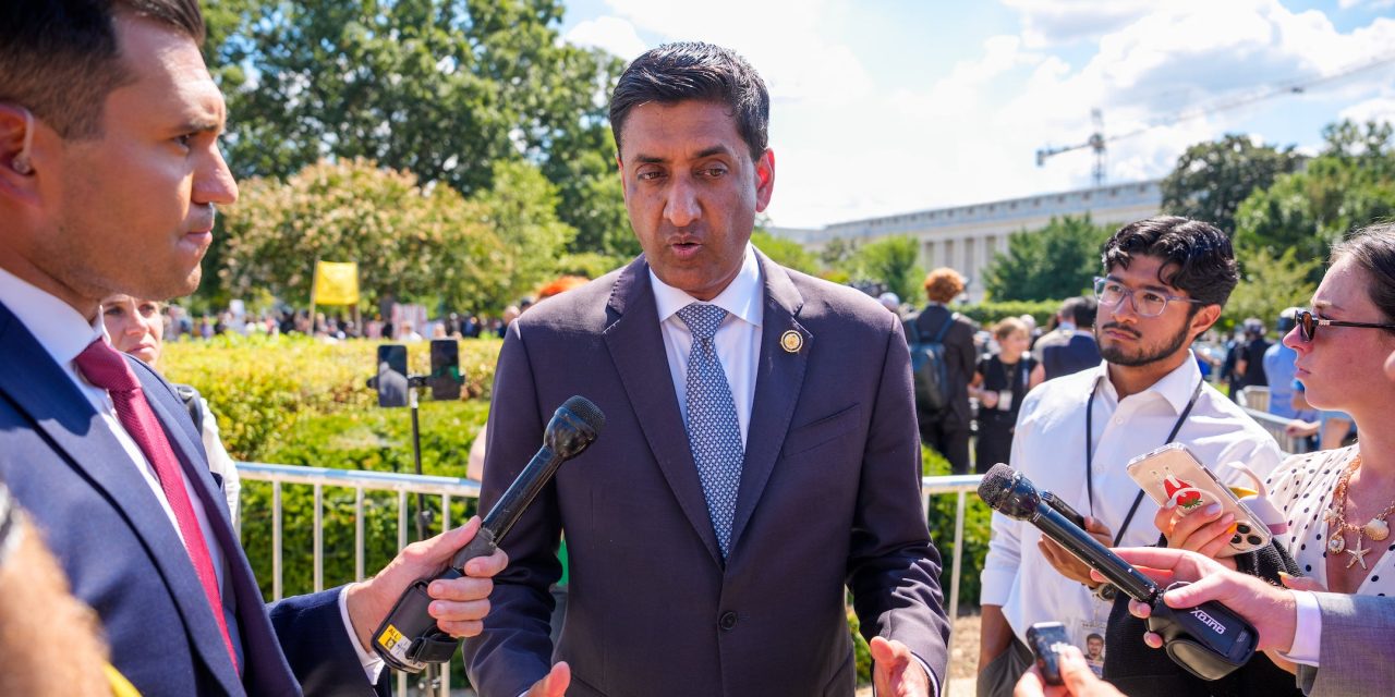 Ro Khanna distances himself after posting documentary clip featuring antisemitic influencer