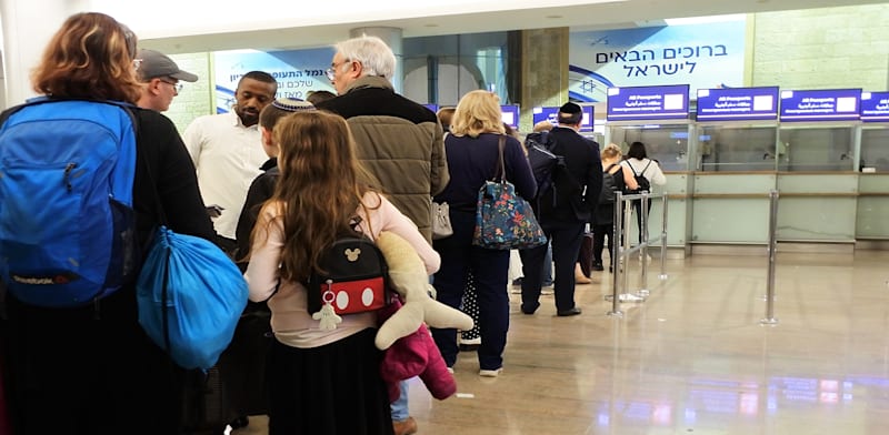 Tax reporting puts potential immigrants under pressure