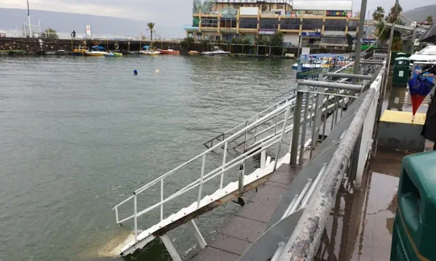 Desalinated water begins flowing to Kinneret